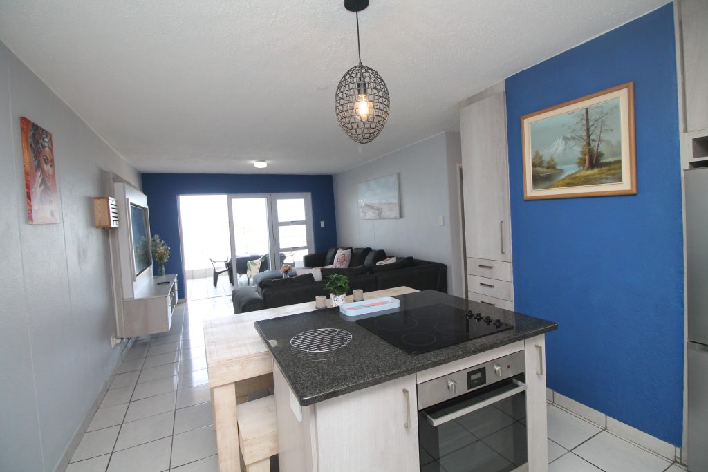 Chesapeake Bay 36, Self-Catering Holiday Accommodation
