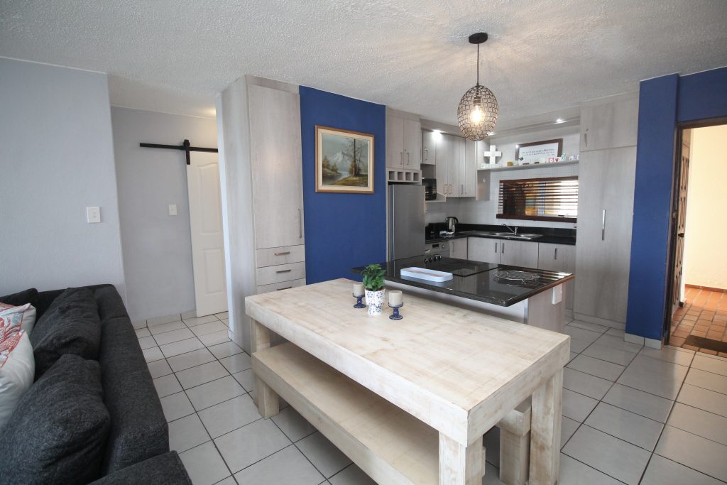 Chesapeake Bay 36, Self-Catering Holiday Accommodation